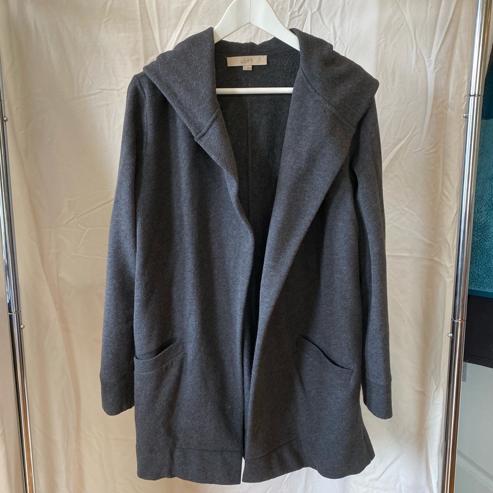 Cozy grey cardigan with hood